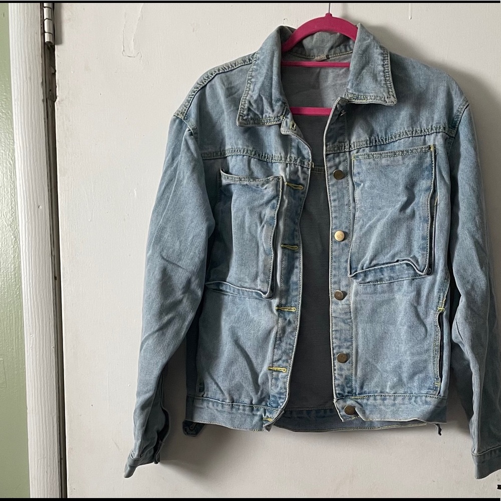 Light Washed Denim Jacket - Picture 3 of 8